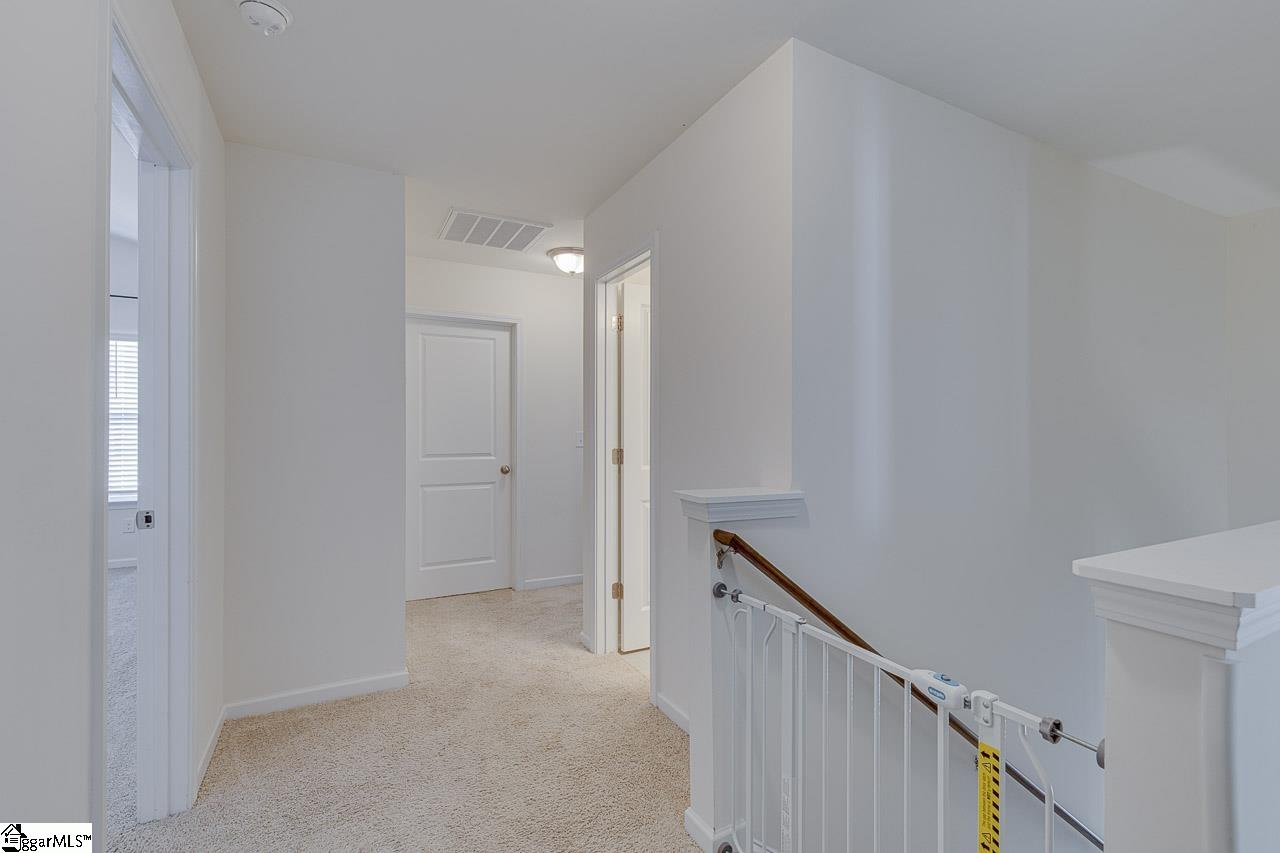 Greer, South Carolina 29650, United States, 4 Bedrooms Bedrooms, ,3 BathroomsBathrooms,Residential,Contingent,90533