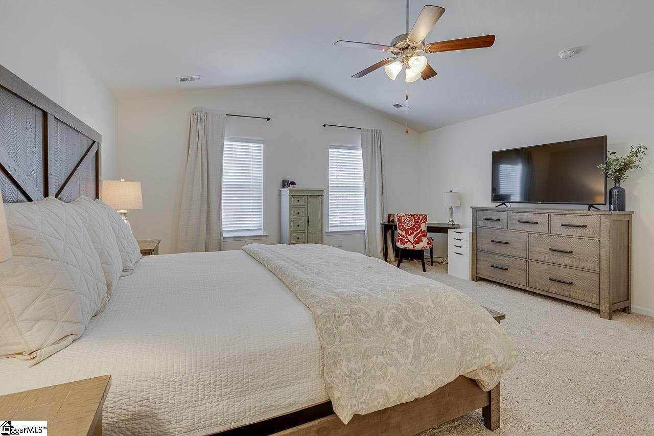 Greer, South Carolina 29650, United States, 4 Bedrooms Bedrooms, ,3 BathroomsBathrooms,Residential,Contingent,90533