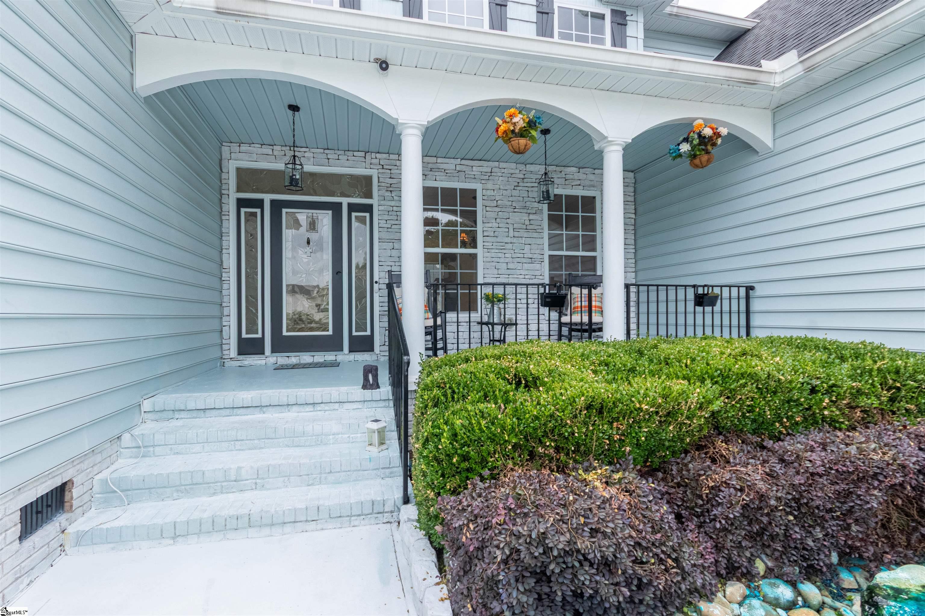 109 Creek Crossing Way