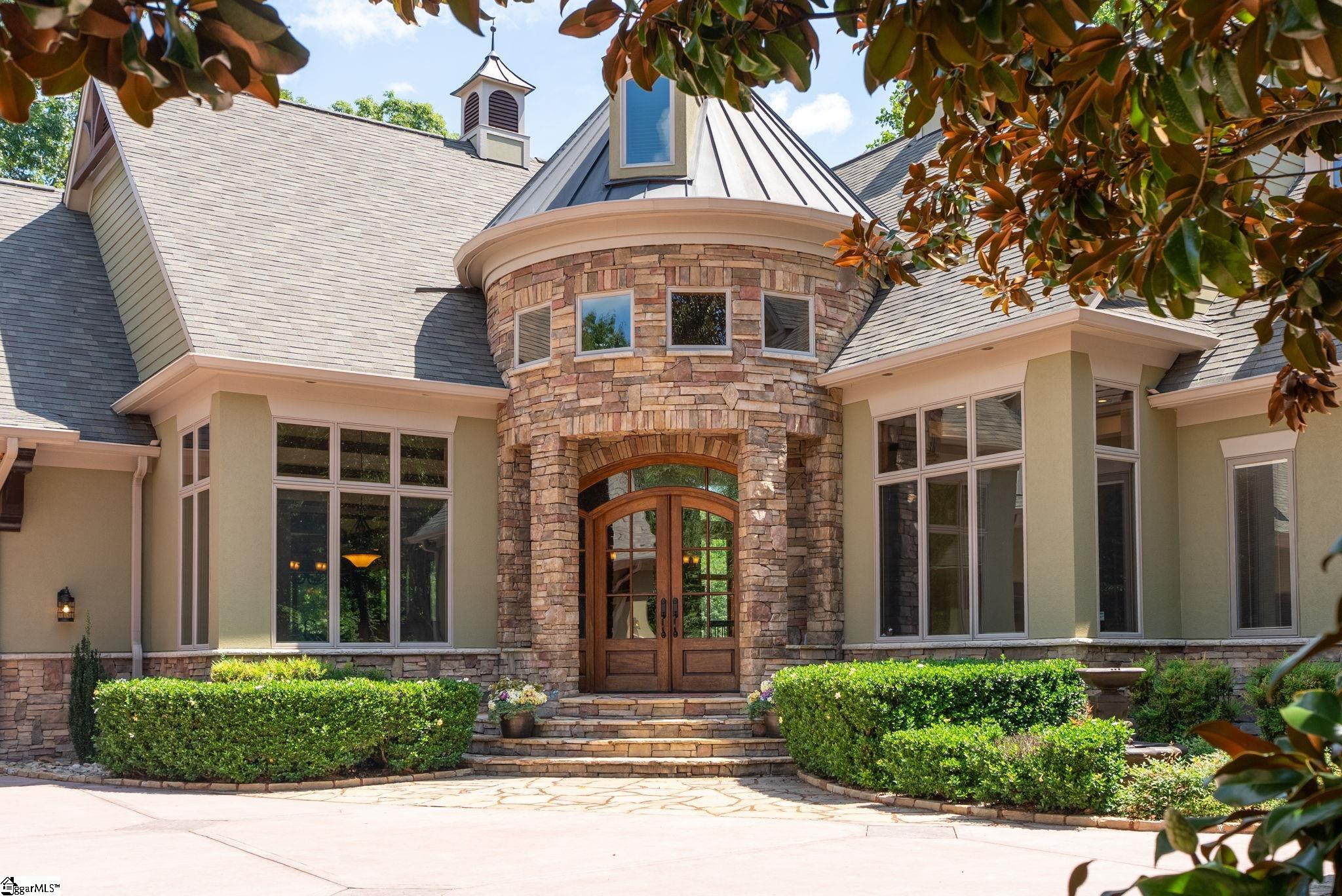 505 Woodlake Way