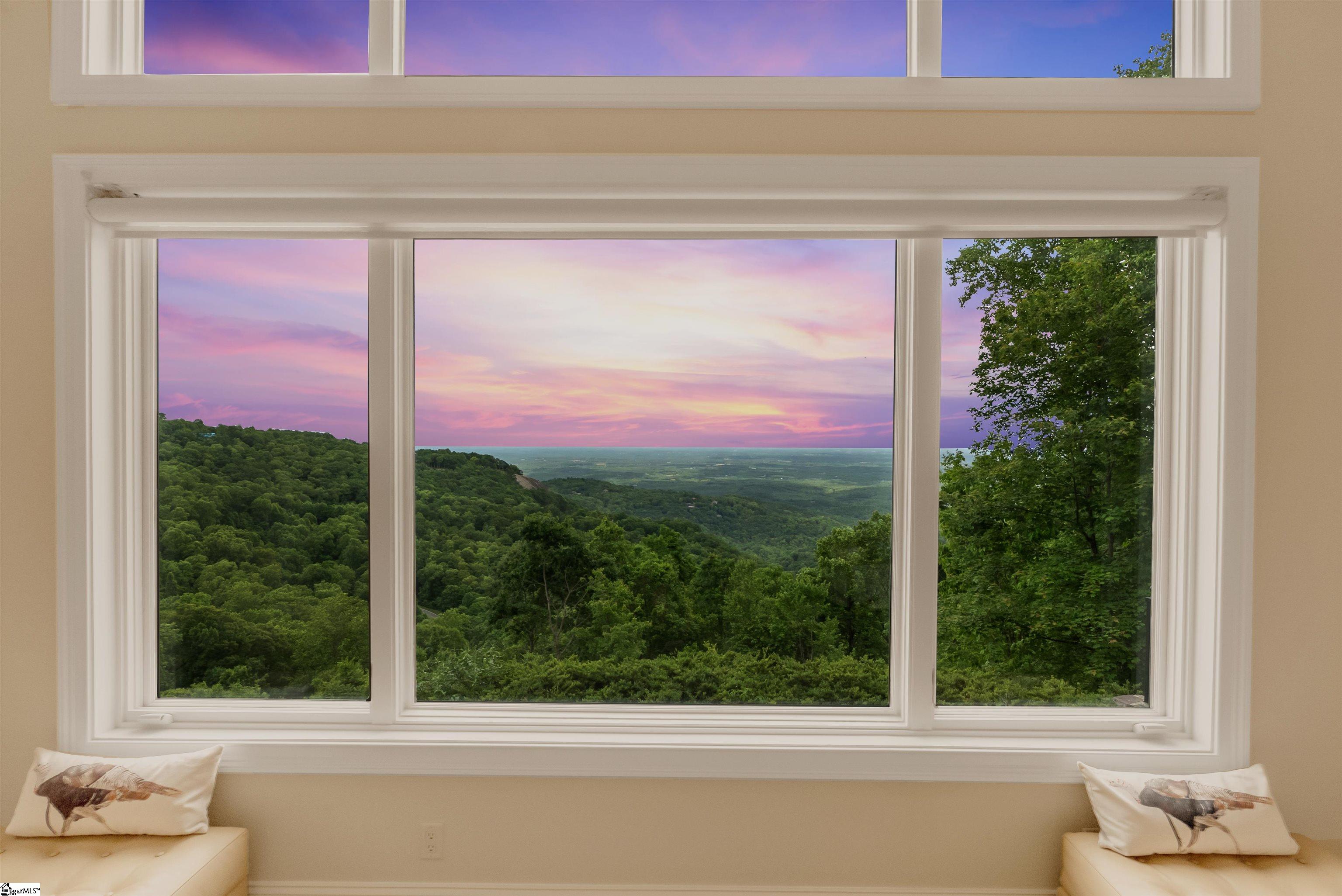 39 The Cliffs Parkway