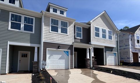 Photo of 7 Starks Circle, Simpsonville, SC 29680 (MLS # 1589724)