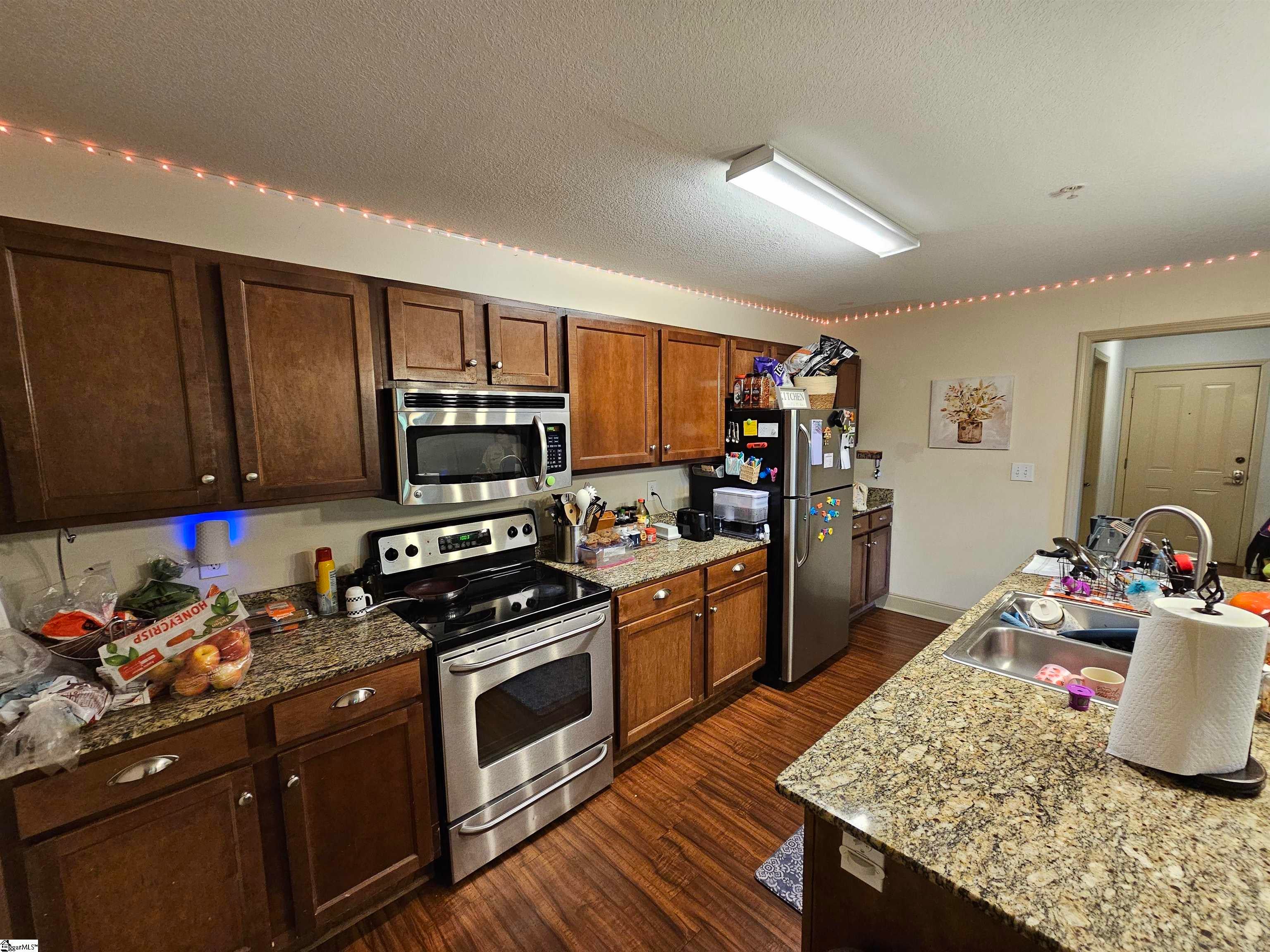 203 Kelly Road 814