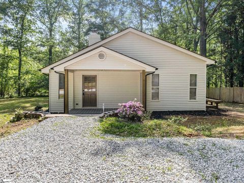 Photo of 21298 E 76 Highway, Laurens, SC 29360 (MLS # 1589319)
