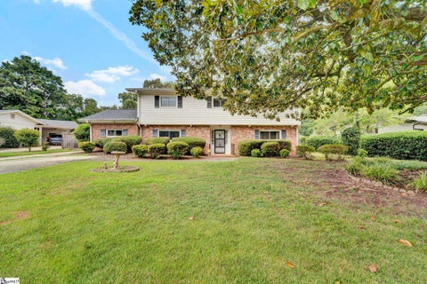 Photo of 19 Vicki Circle, Greenville, SC 29615 (MLS # 1600528)