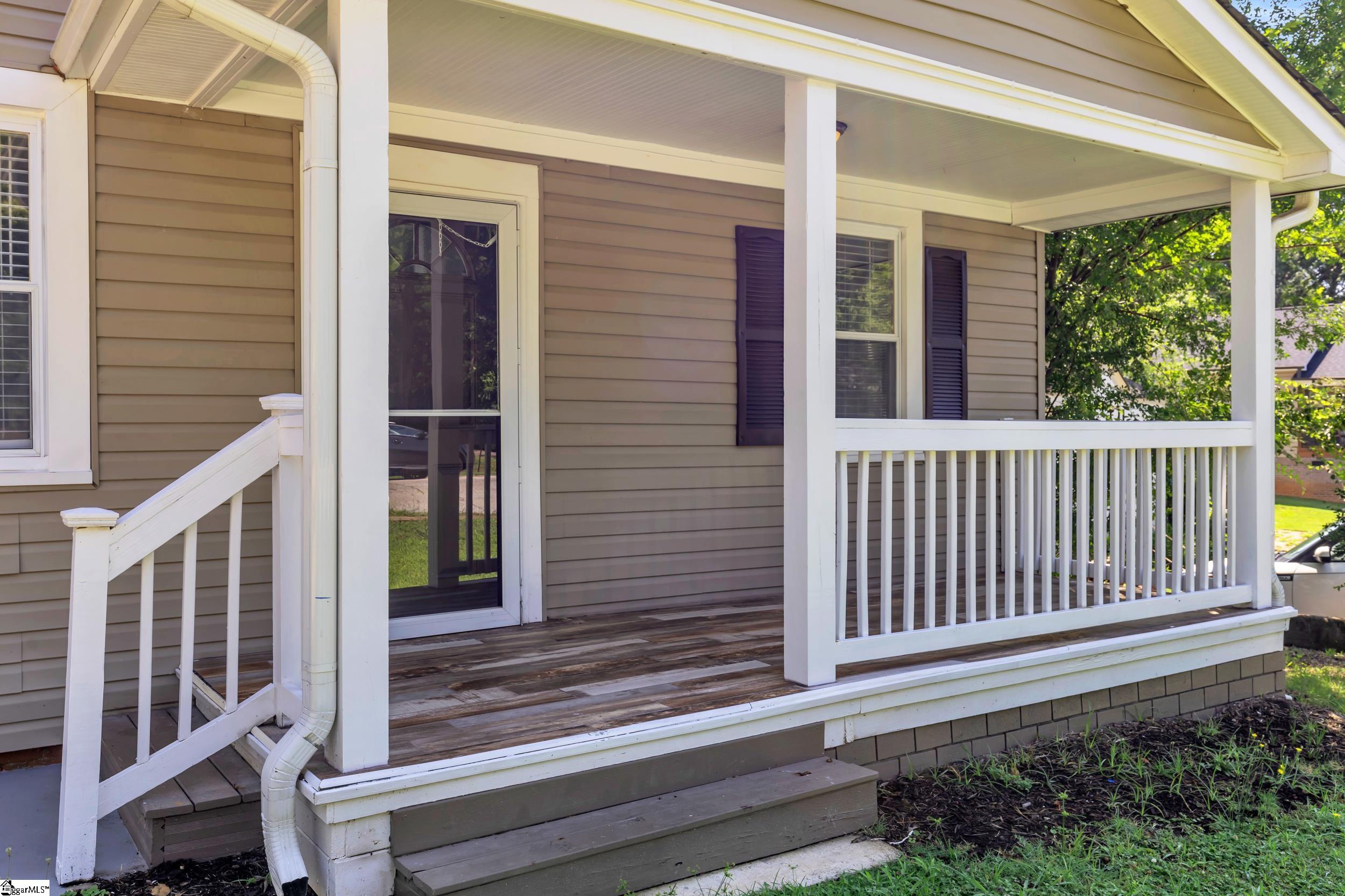 5 Skyland Drive