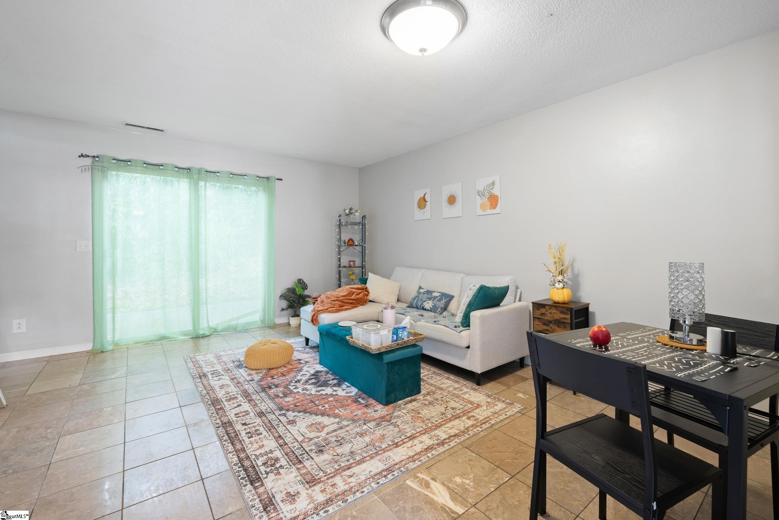 1108 Tiger Boulevard unit 115