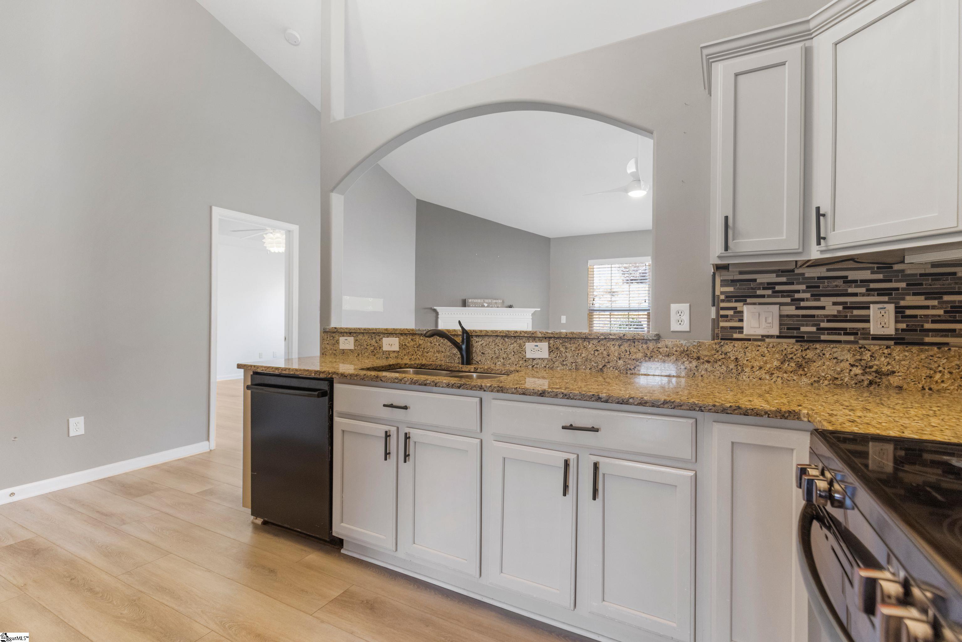 Simpsonville, South Carolina 29681, United States, 3 Bedrooms Bedrooms, ,2 BathroomsBathrooms,Residential,Active,87869