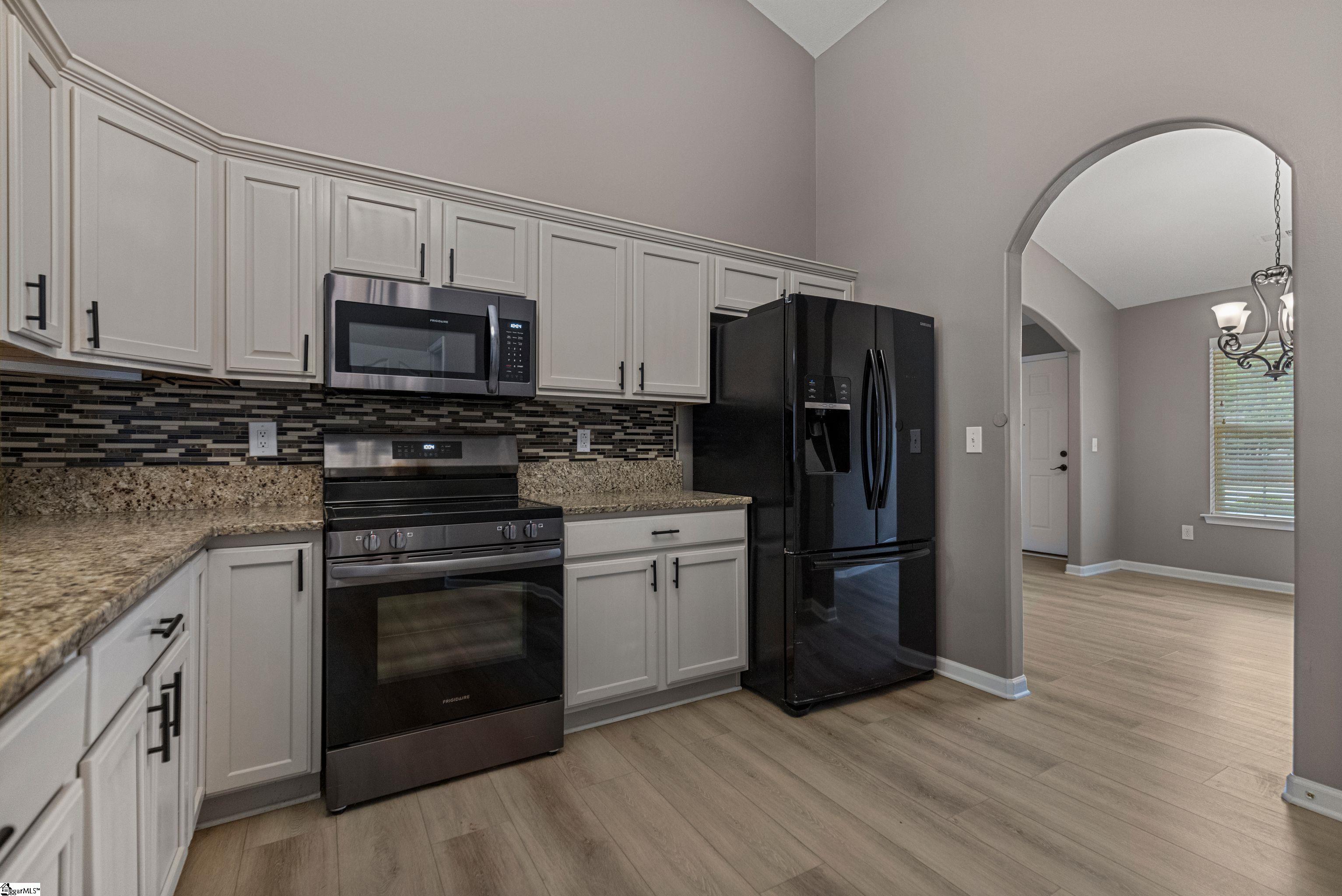 Simpsonville, South Carolina 29681, United States, 3 Bedrooms Bedrooms, ,2 BathroomsBathrooms,Residential,Active,87869