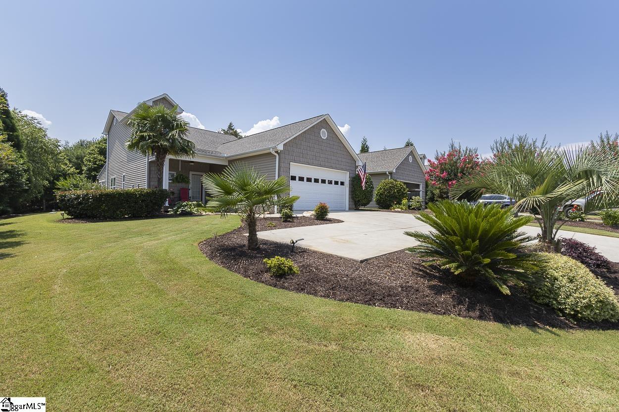 112 Harbour Springs Way