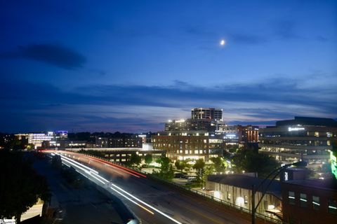 Photo of 400 E Washington Street, Greenville, SC 29601 (MLS # 1582455)