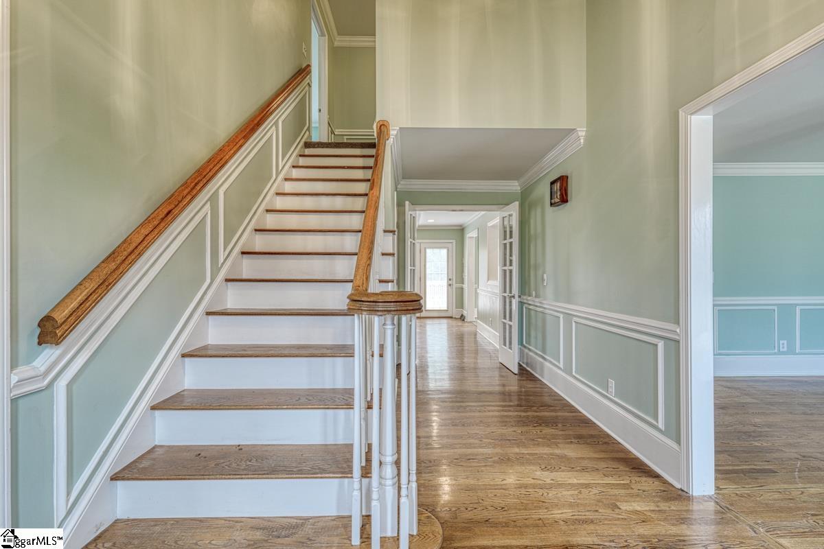 1215 Shadowood Drive