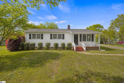 Photo of 266 West Avenue, Spartanburg, SC 29301 (MLS # 1587833)