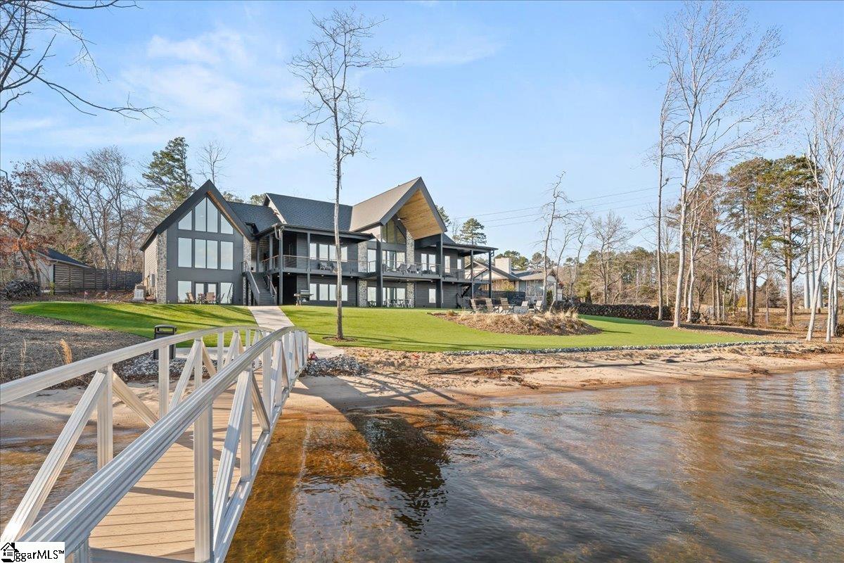 12048 Carnelda Drive