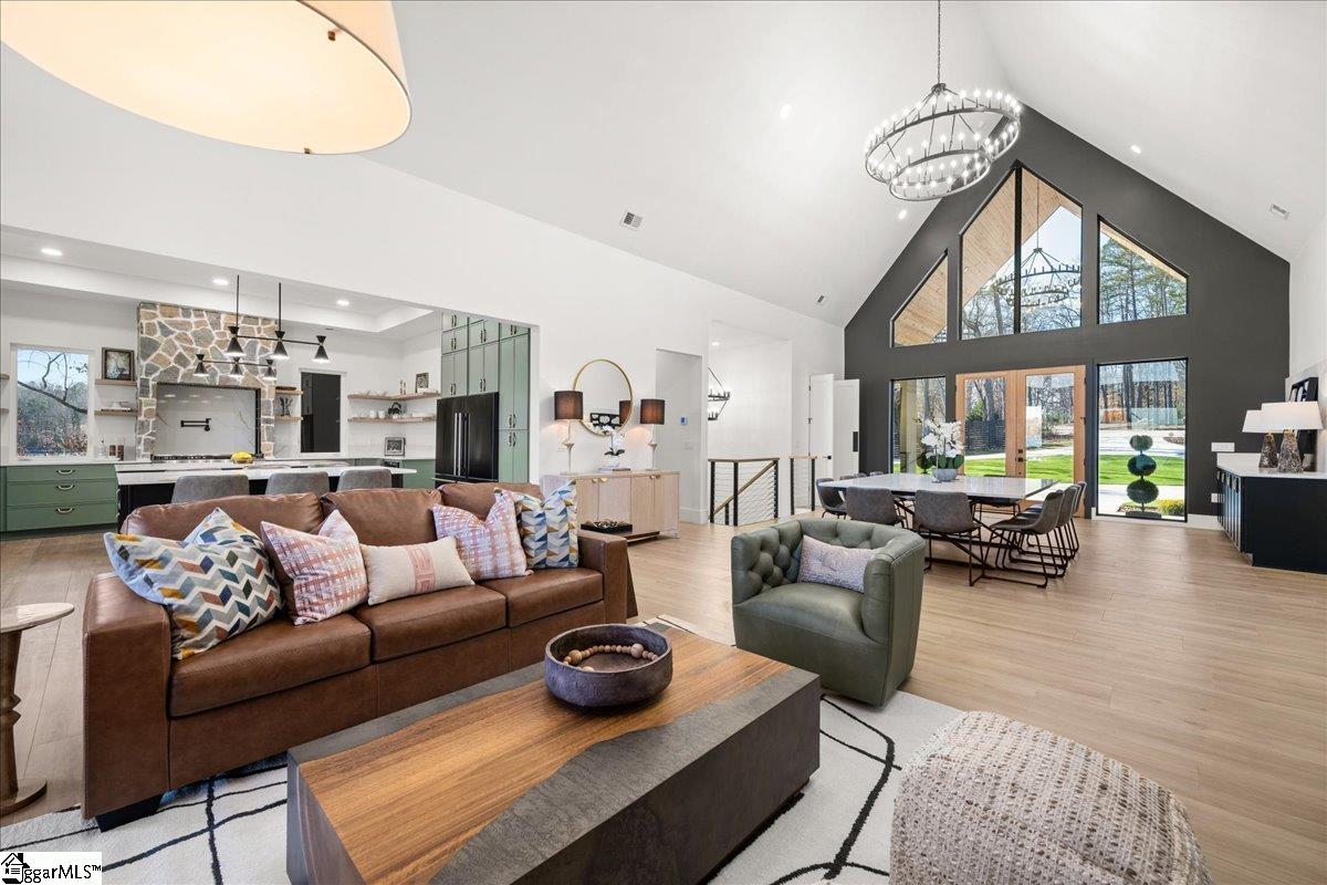 12048 Carnelda Drive