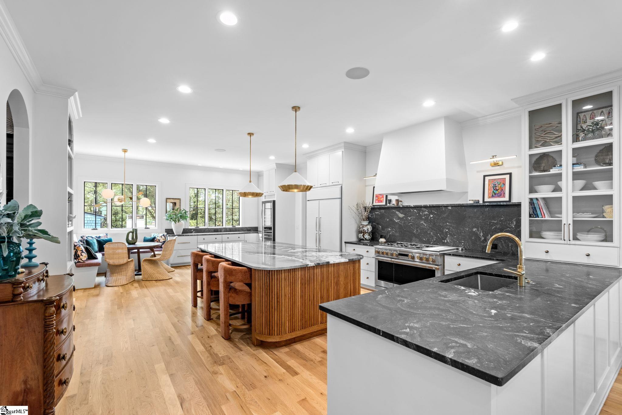 24 Forest View Drive