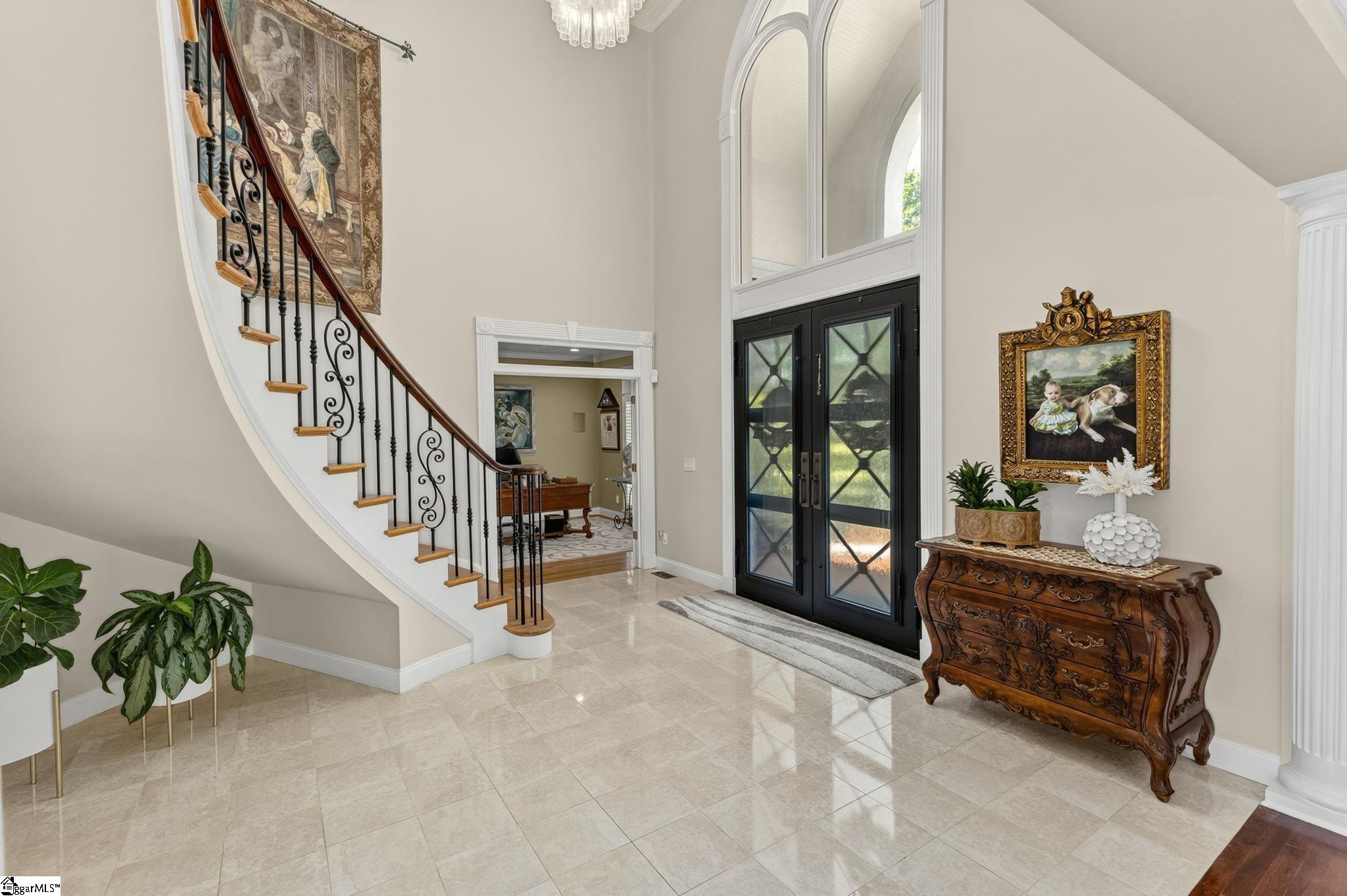 12 Baronne Court
