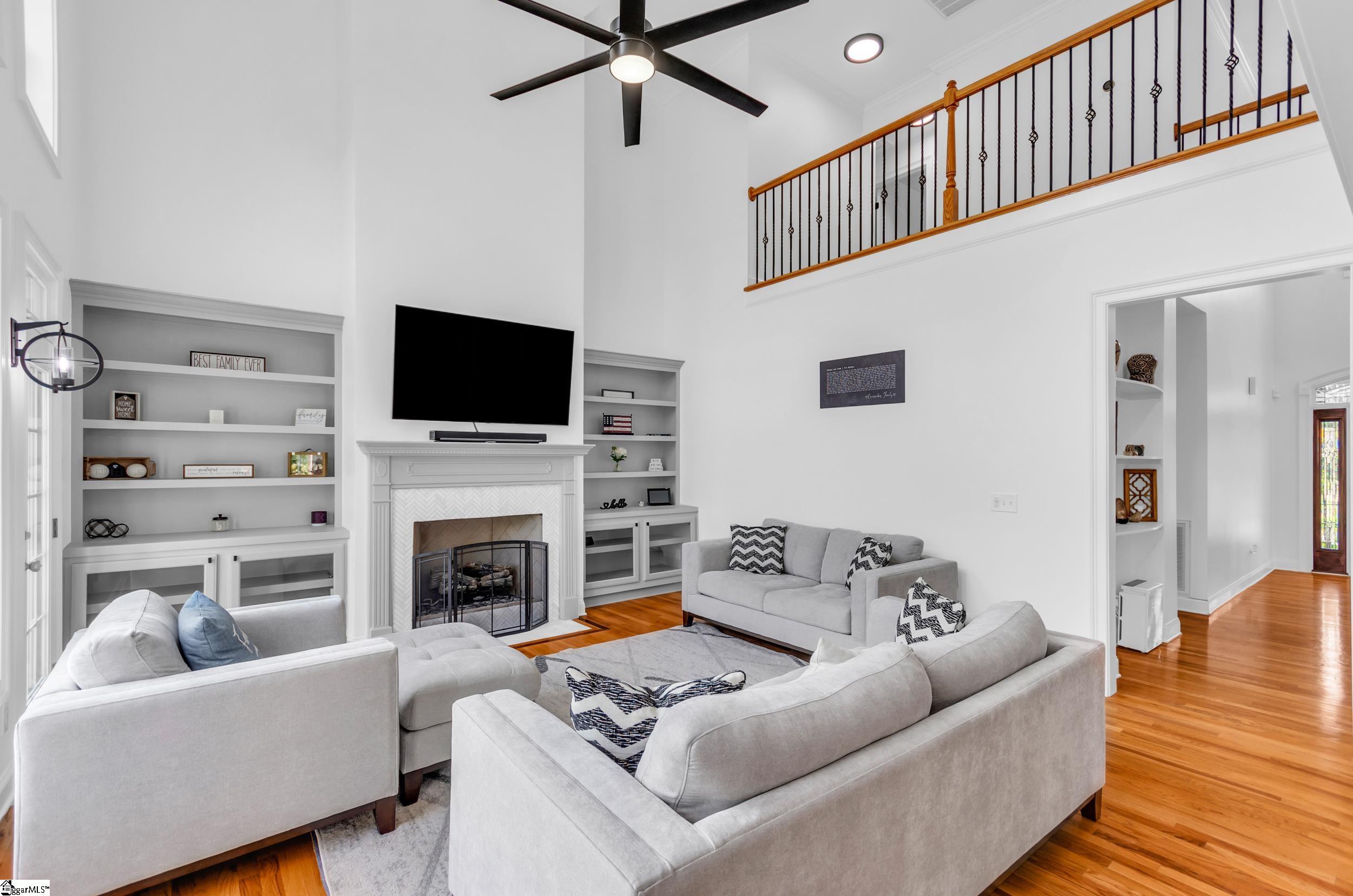 404 New Tarleton Way