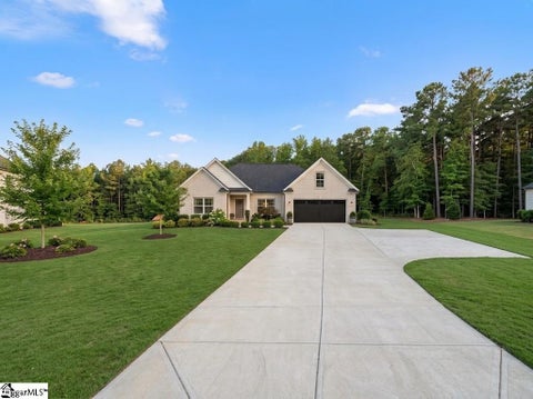 Photo of 261 Carriage Gate Drive, Wellford, SC 29385 (MLS # 1604996)