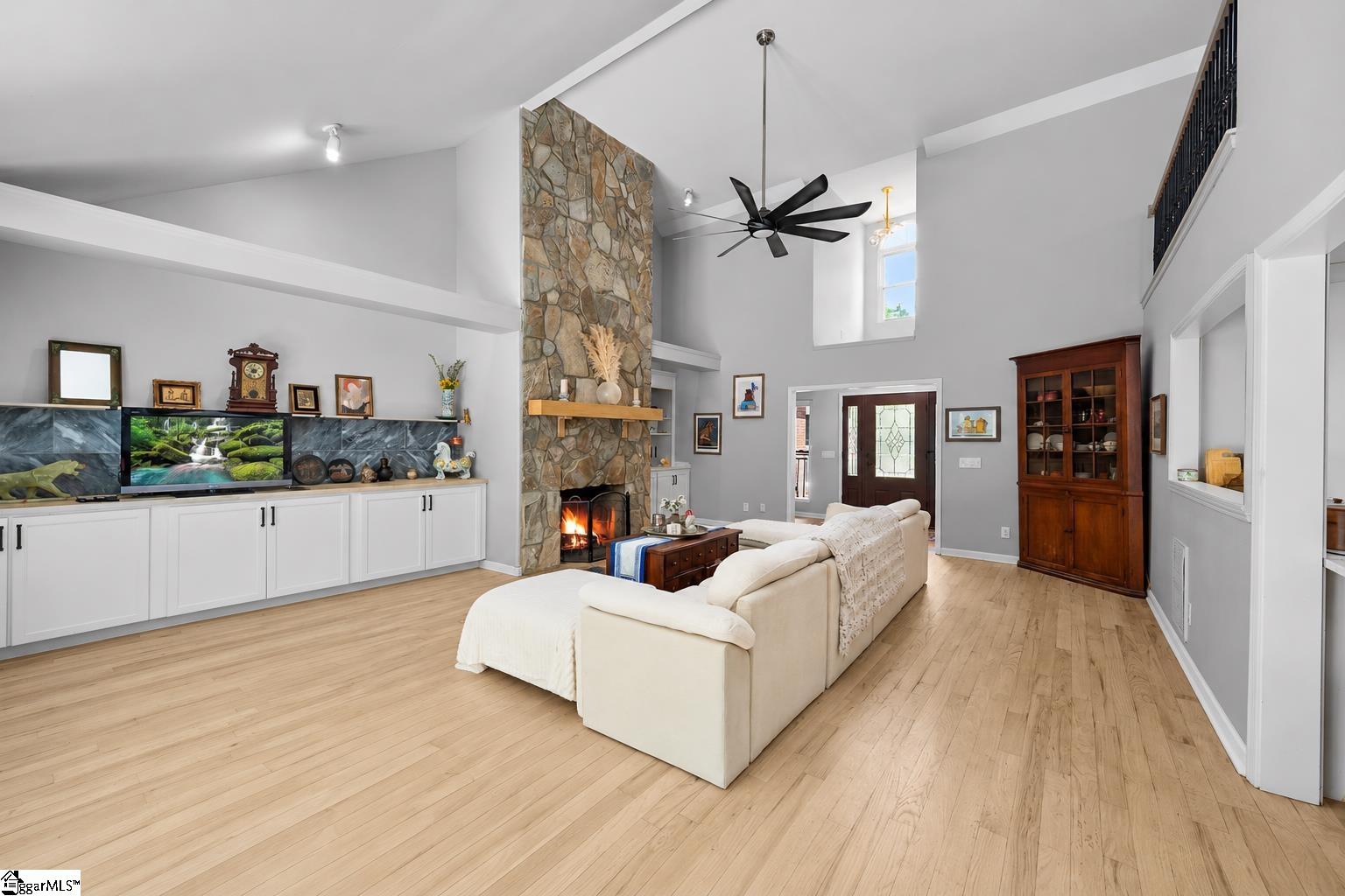 252 Ridge Way