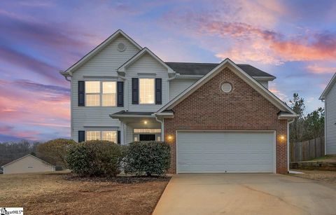 Photo of 203 Fledgling Way, Easley, SC 29642 (MLS # 1581084)