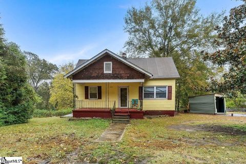 Photo of 309 Flat Drive, Buffalo, SC 29321 (MLS # 1573822)