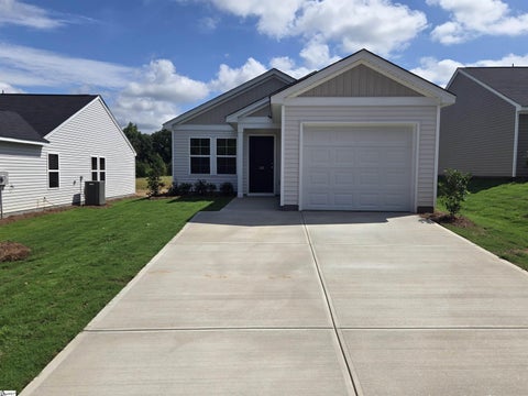 Photo of 186 Cloverfield Lane, Spartanburg, SC 29303 (MLS # 1603600)