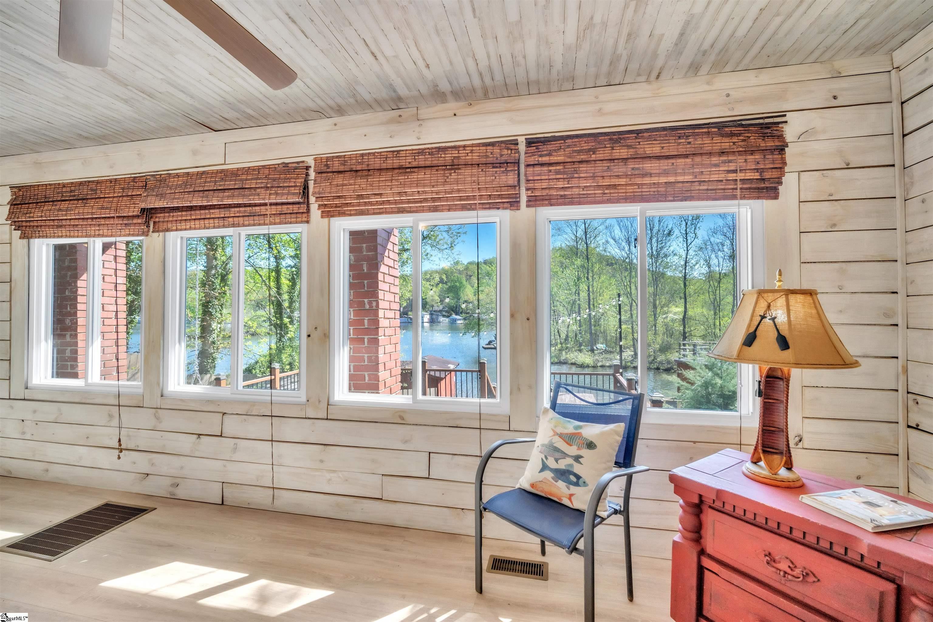 1506 W Lakeshore Drive