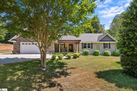 Photo of 502 Kings Road, Anderson, SC 29621 (MLS # 1589708)