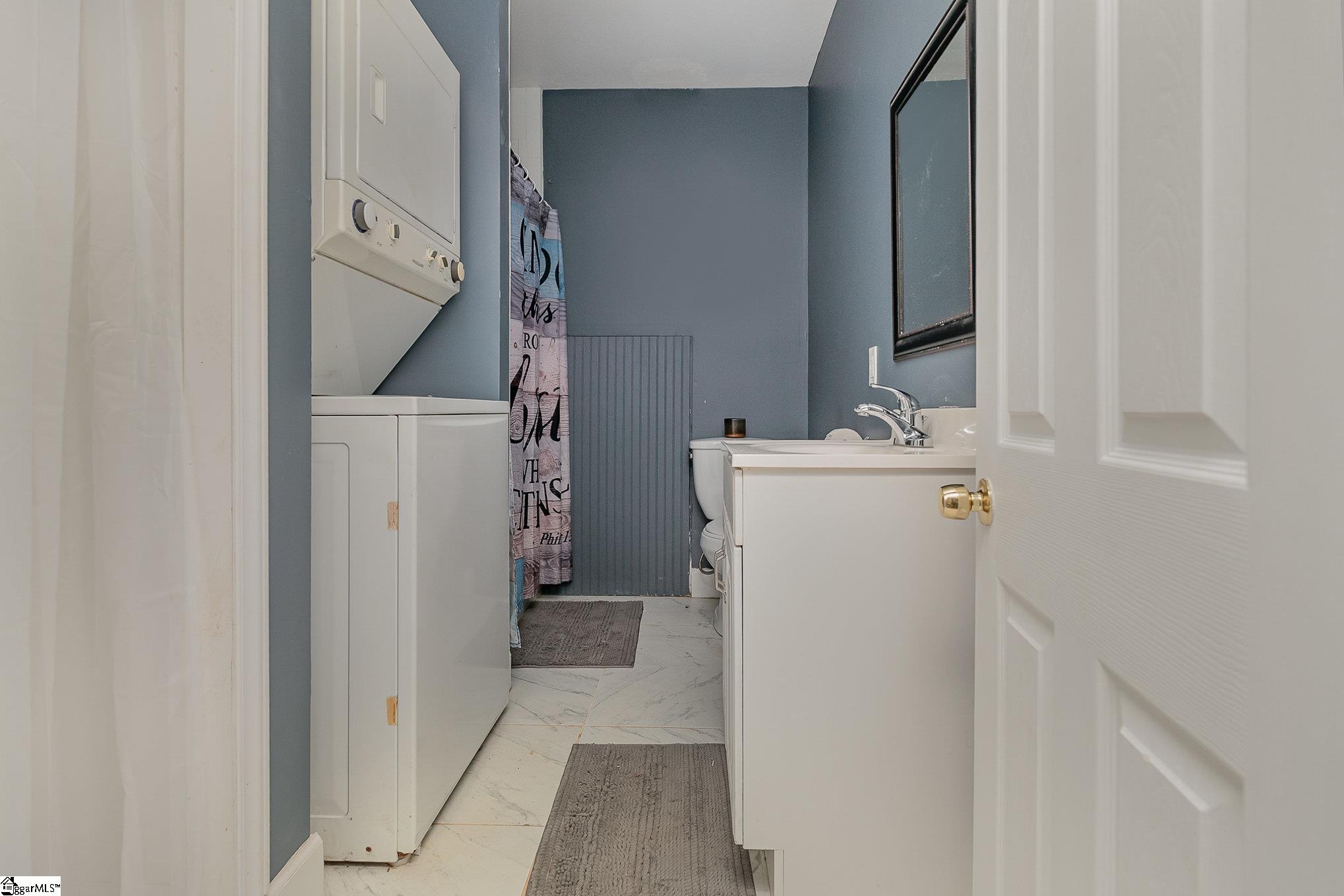 Mauldin, South Carolina 29662, United States, 7 Bedrooms Bedrooms, ,4 BathroomsBathrooms,Residential,Active,156936