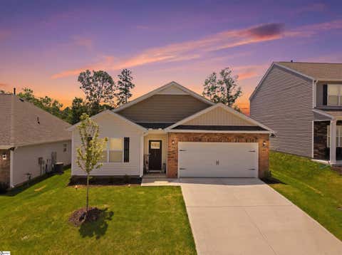 Photo of 613 Bayridge Road, Simpsonville, SC 29680 (MLS # 1600396)
