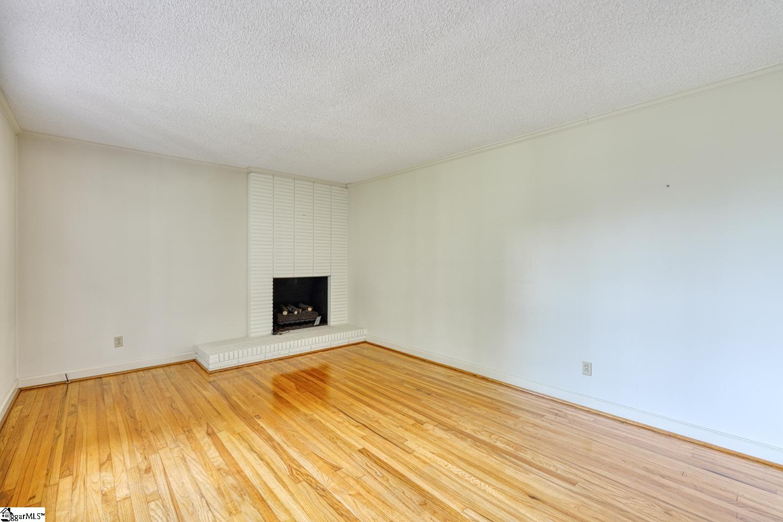 129 E Main Street