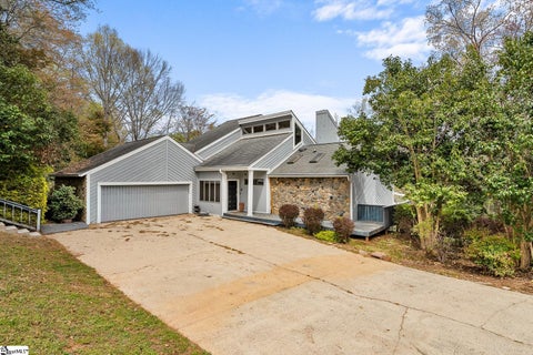 Photo of 1493 Iroquois Drive, Seneca, SC 29672 (MLS # 1600686)