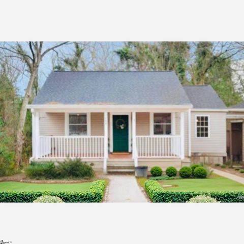 Photo of 137 S Cleveland Park Drive, Spartanburg, SC 29303 (MLS # 1587856)