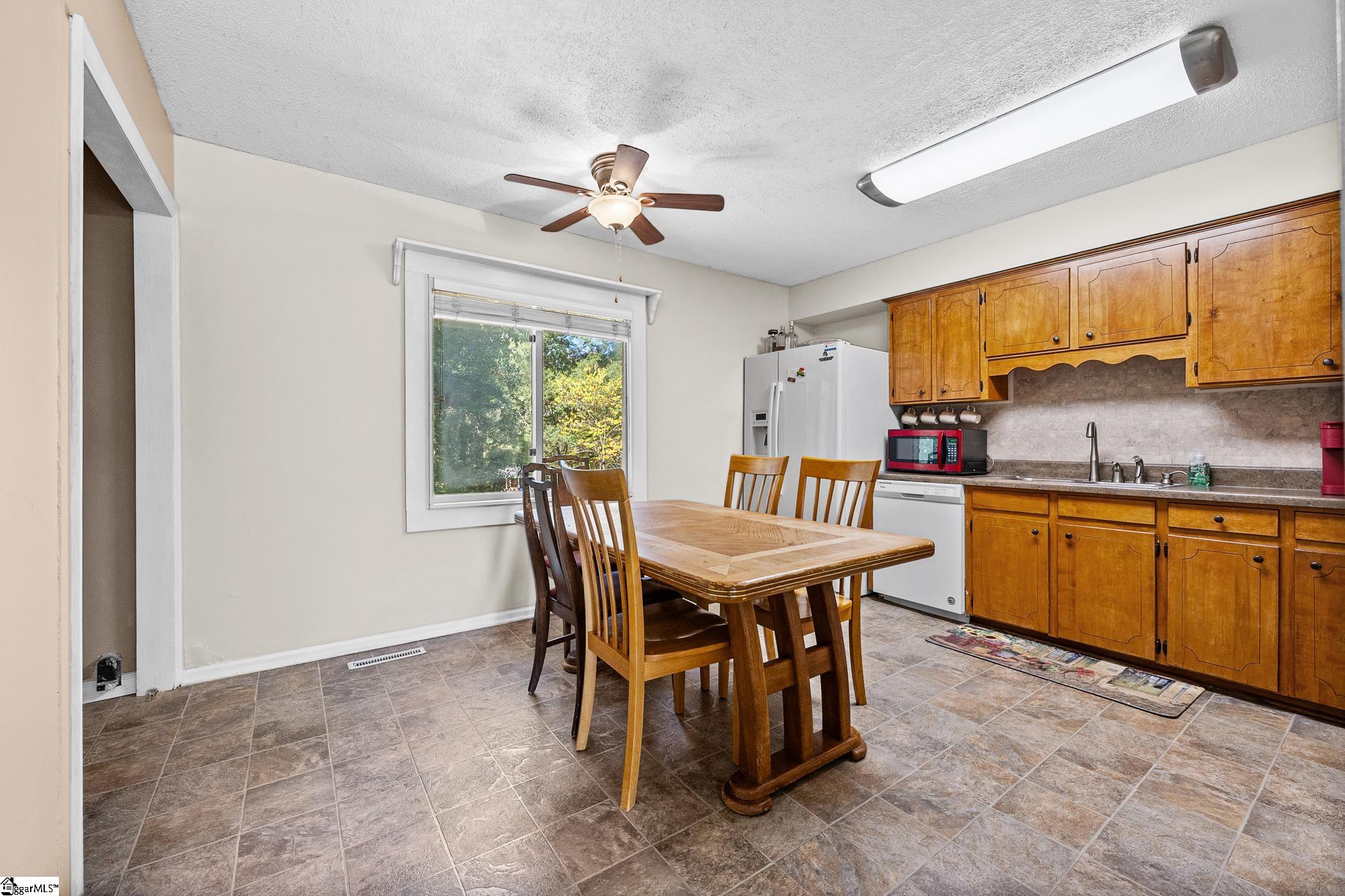 104 Laurensview Drive