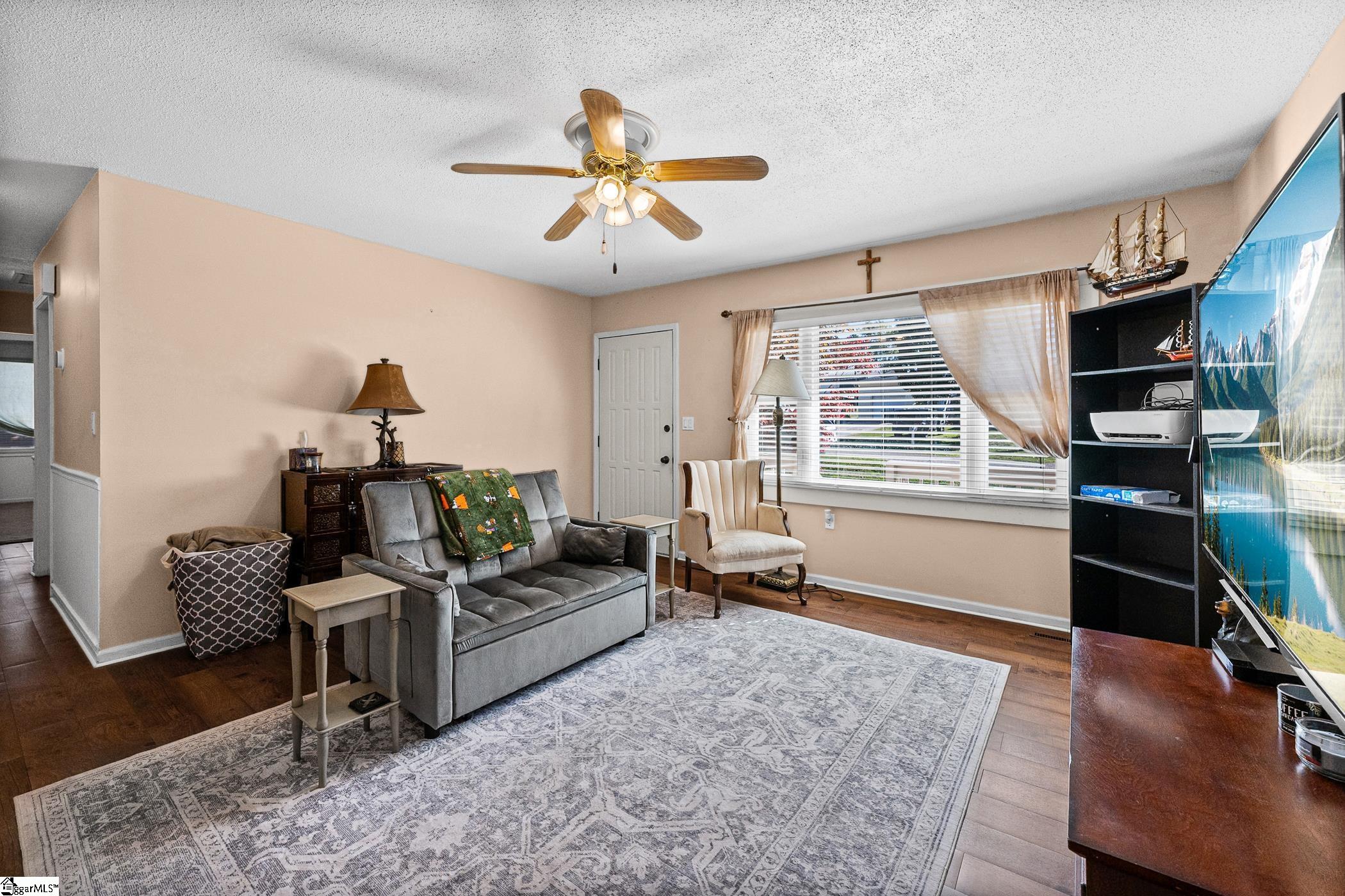 104 Laurensview Drive