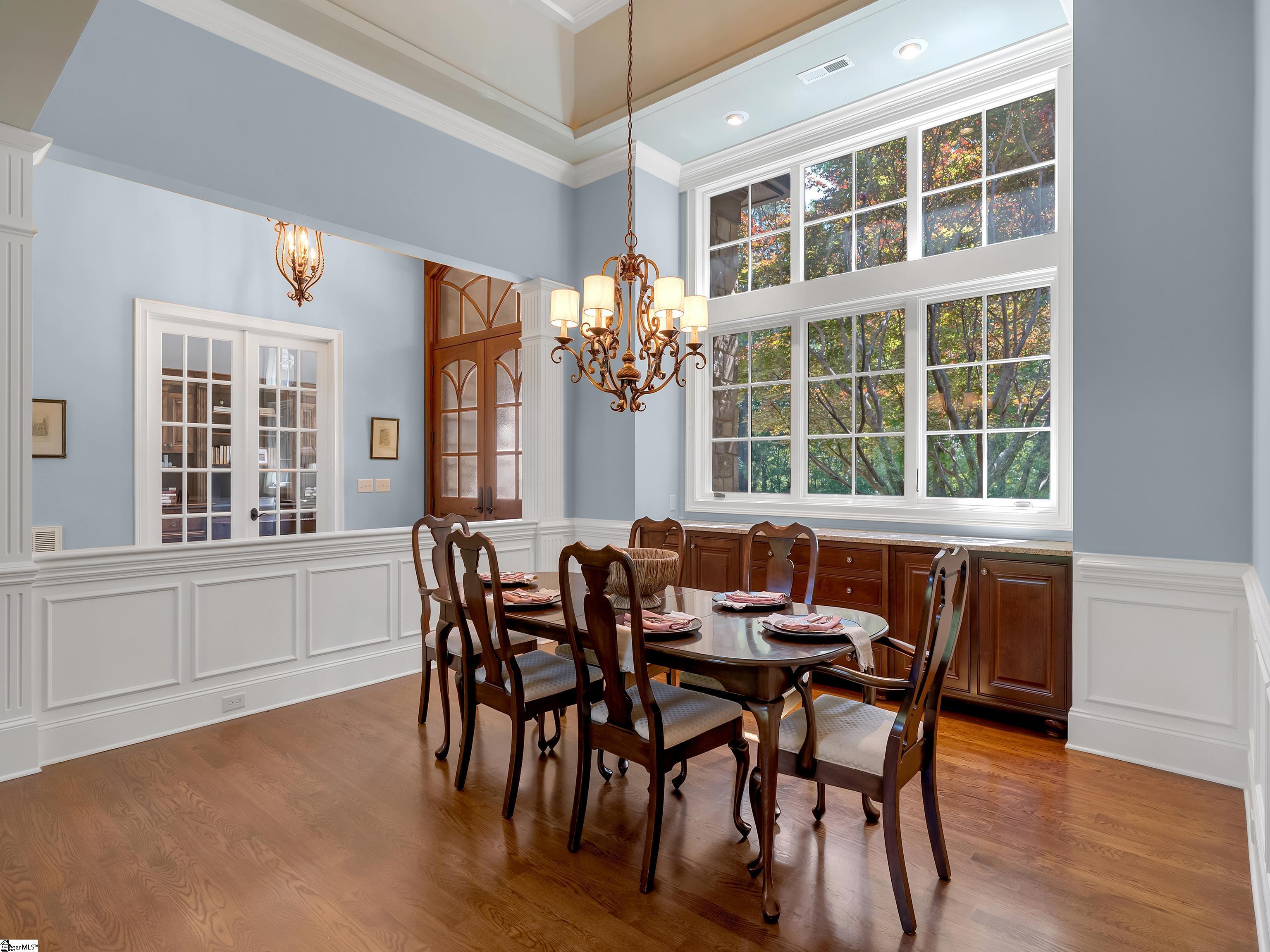 24 Lake Hills Lane