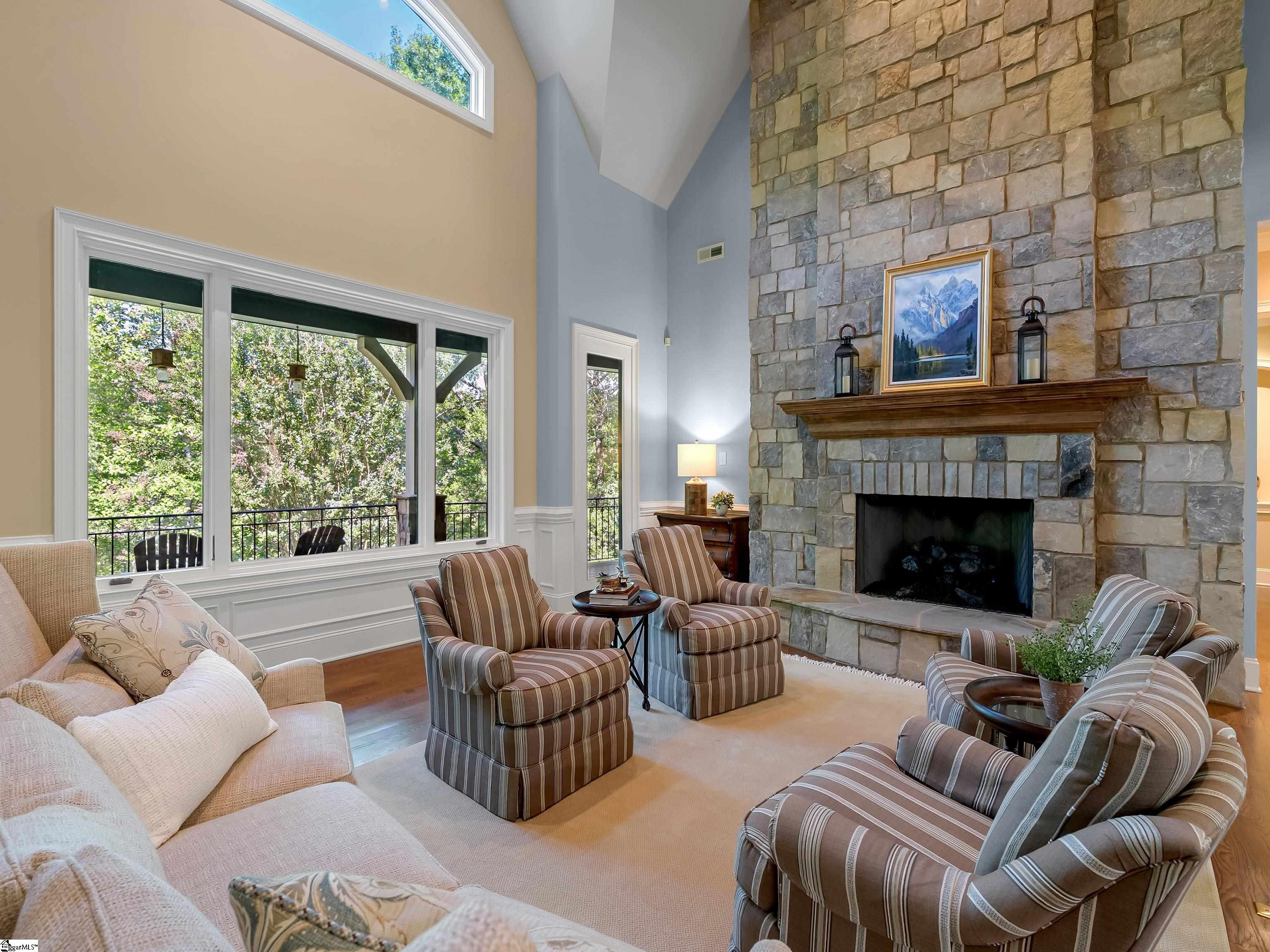 24 Lake Hills Lane