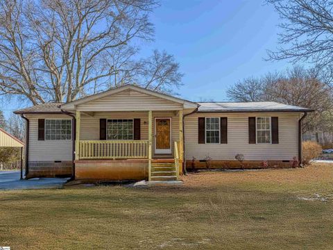 Photo of 80 Randall Drive, Taylors, SC 29687 (MLS # 1580625)