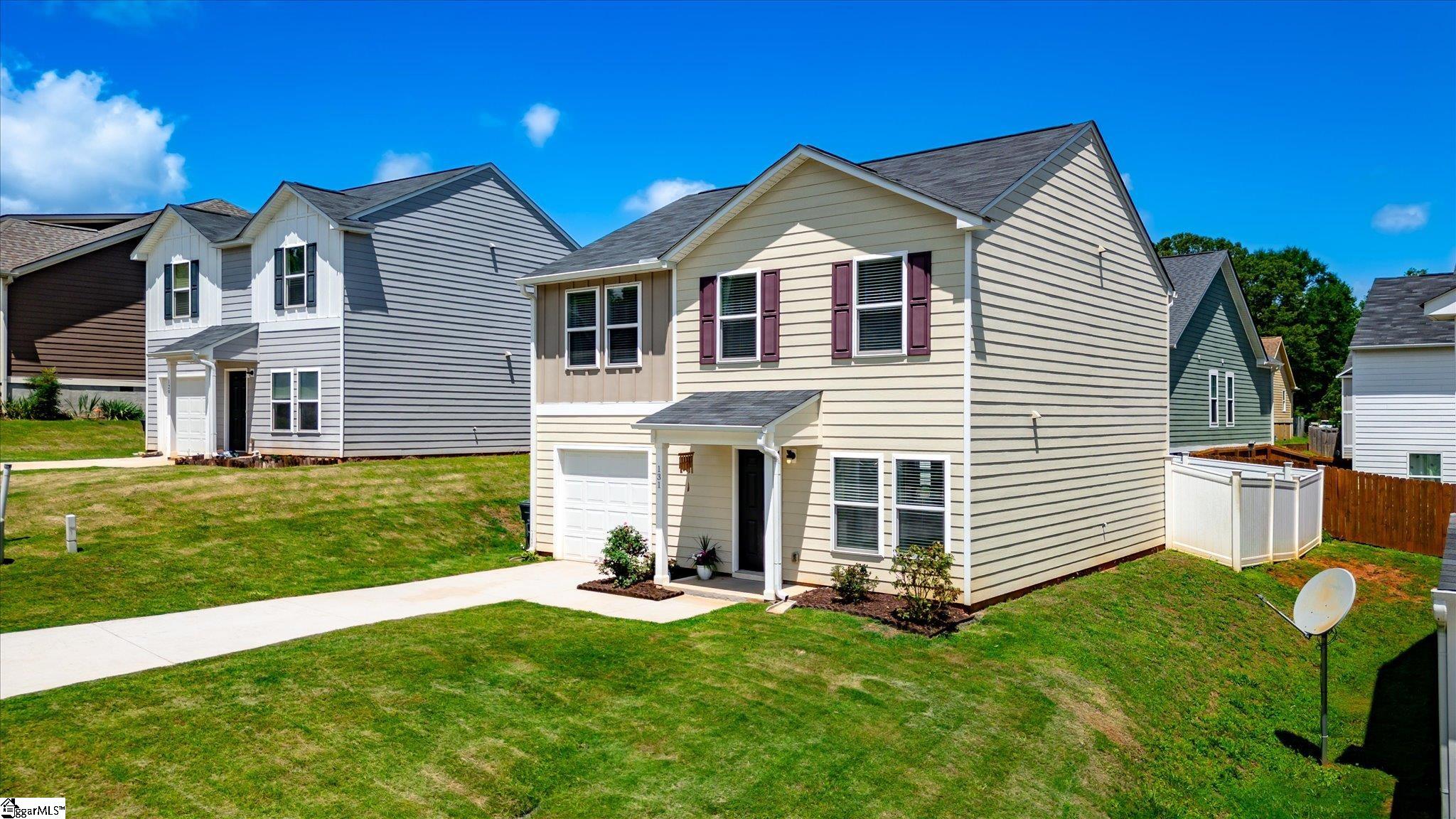 131 Colonial Walk