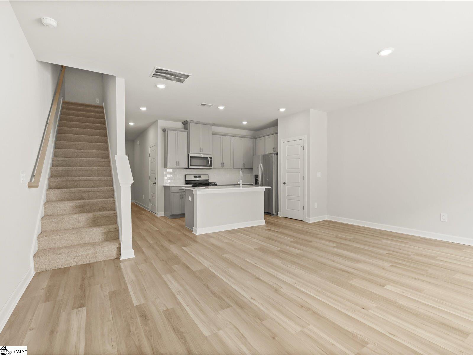 831 Ernest Lane
