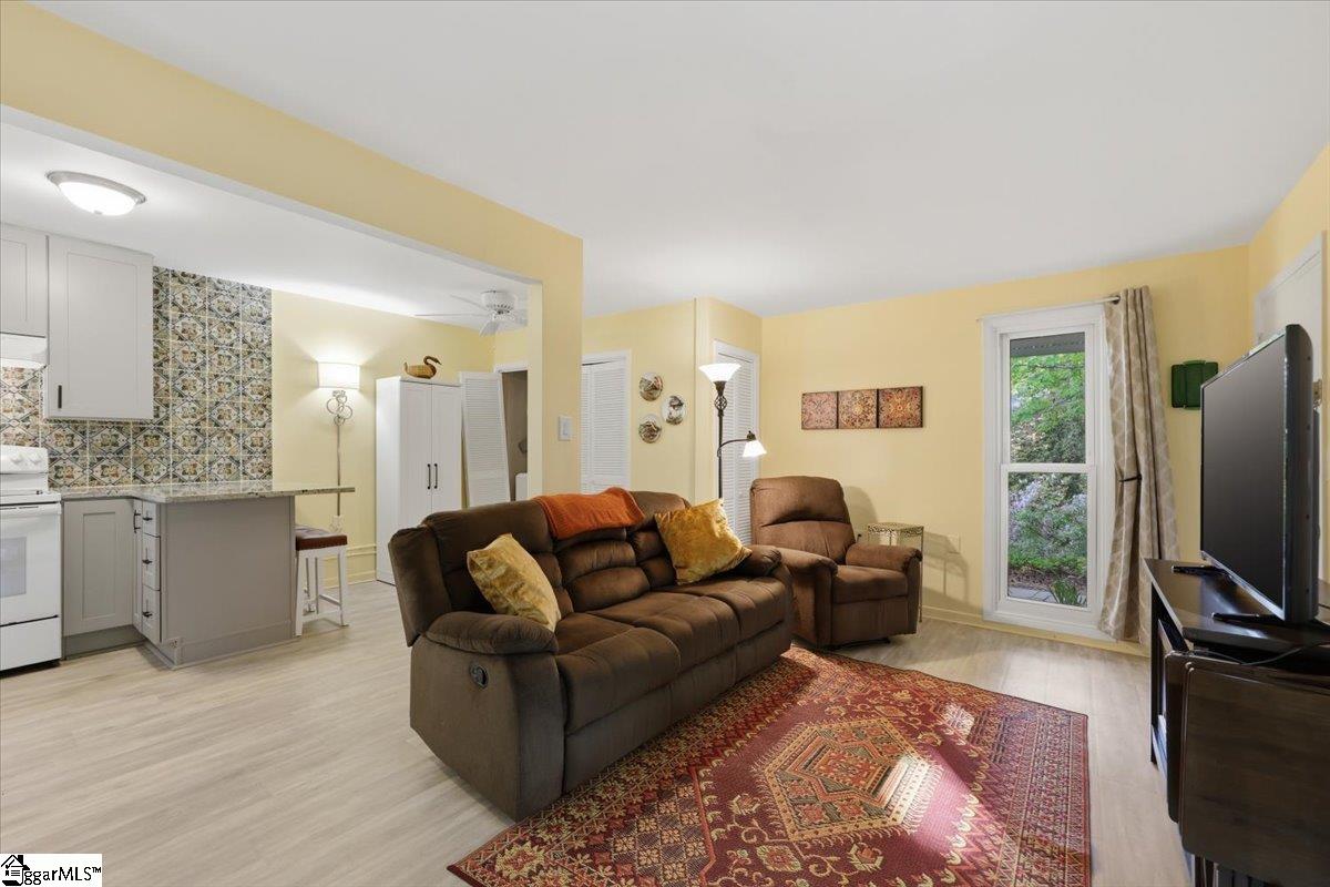 3706 E North Street Unit I-4