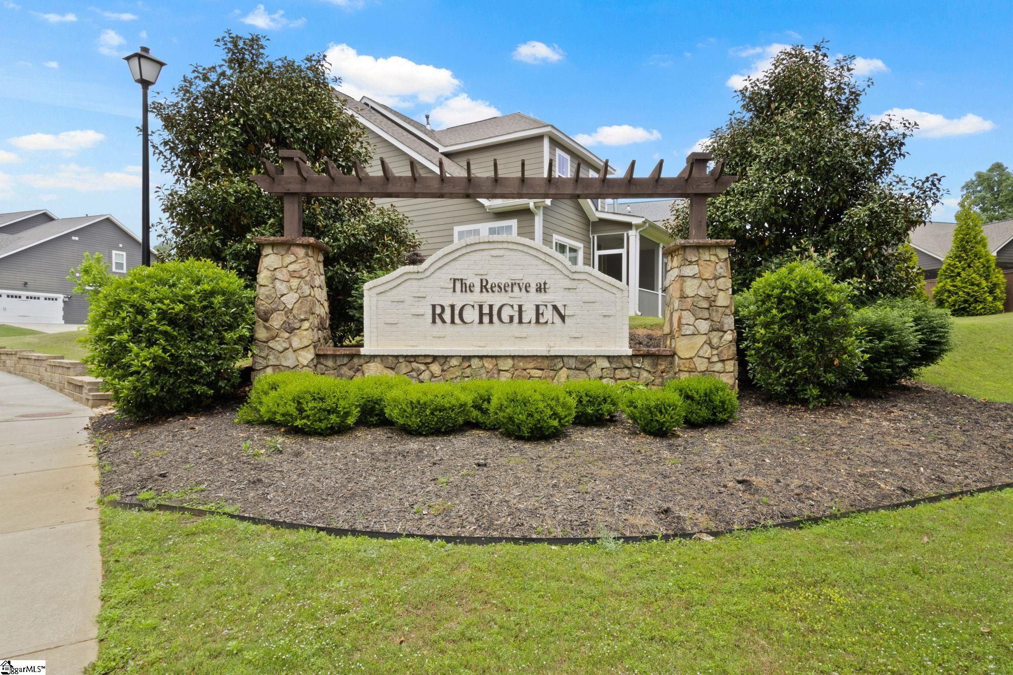 Greer, South Carolina 29650, United States, 4 Bedrooms Bedrooms, ,4 BathroomsBathrooms,Residential,Active,123012