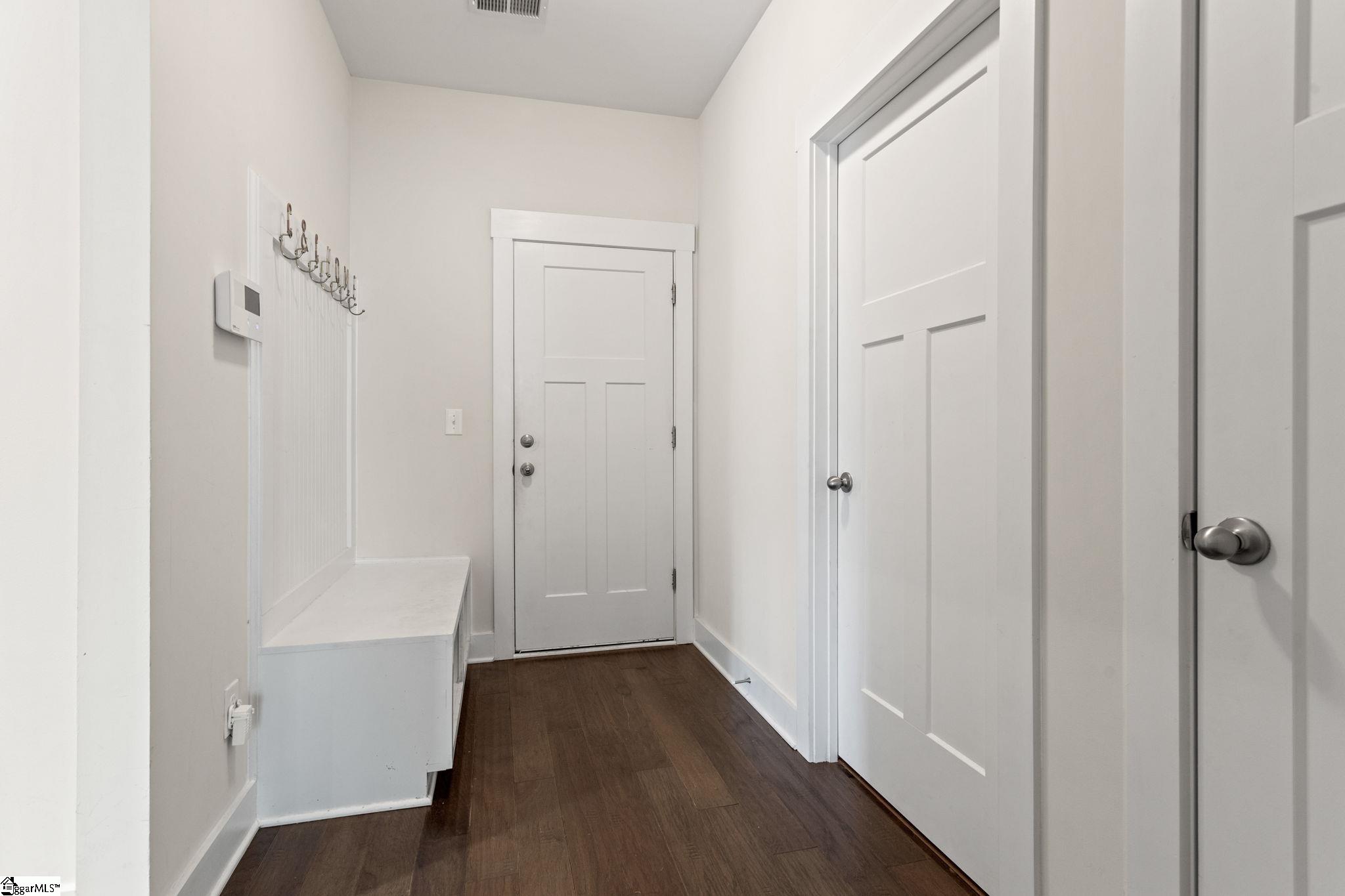 Greer, South Carolina 29650, United States, 4 Bedrooms Bedrooms, ,4 BathroomsBathrooms,Residential,Active,123012