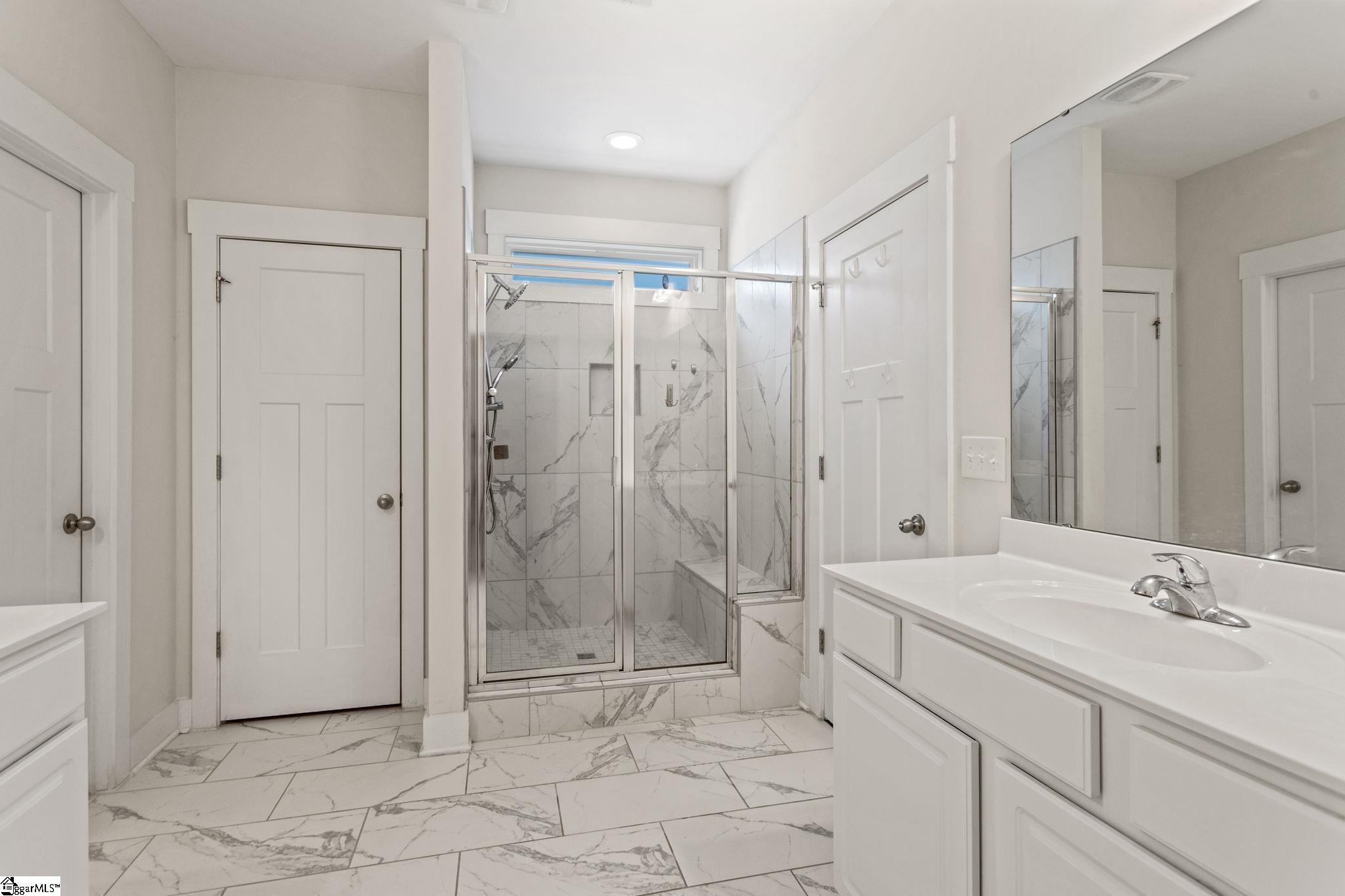 Greer, South Carolina 29650, United States, 4 Bedrooms Bedrooms, ,4 BathroomsBathrooms,Residential,Active,123012