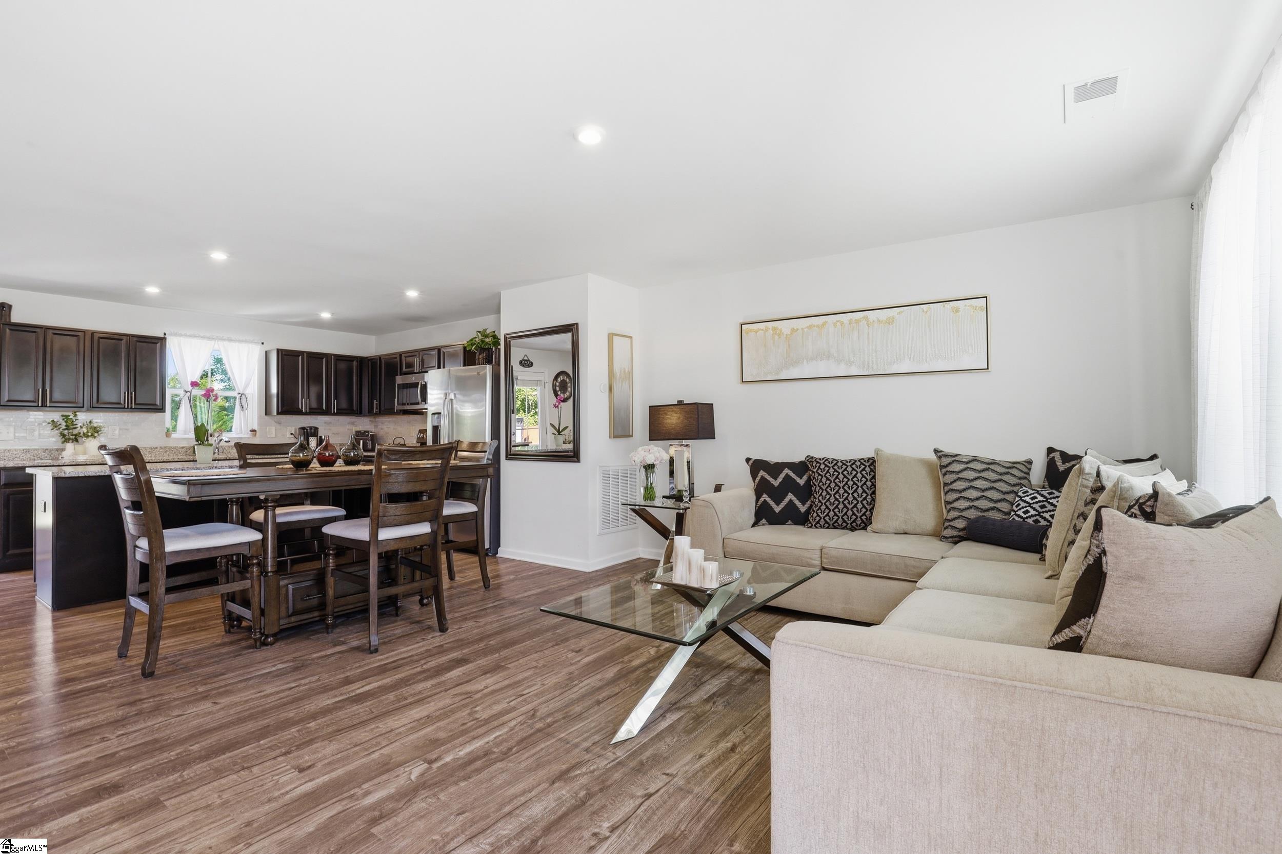 378 Hobson Way
