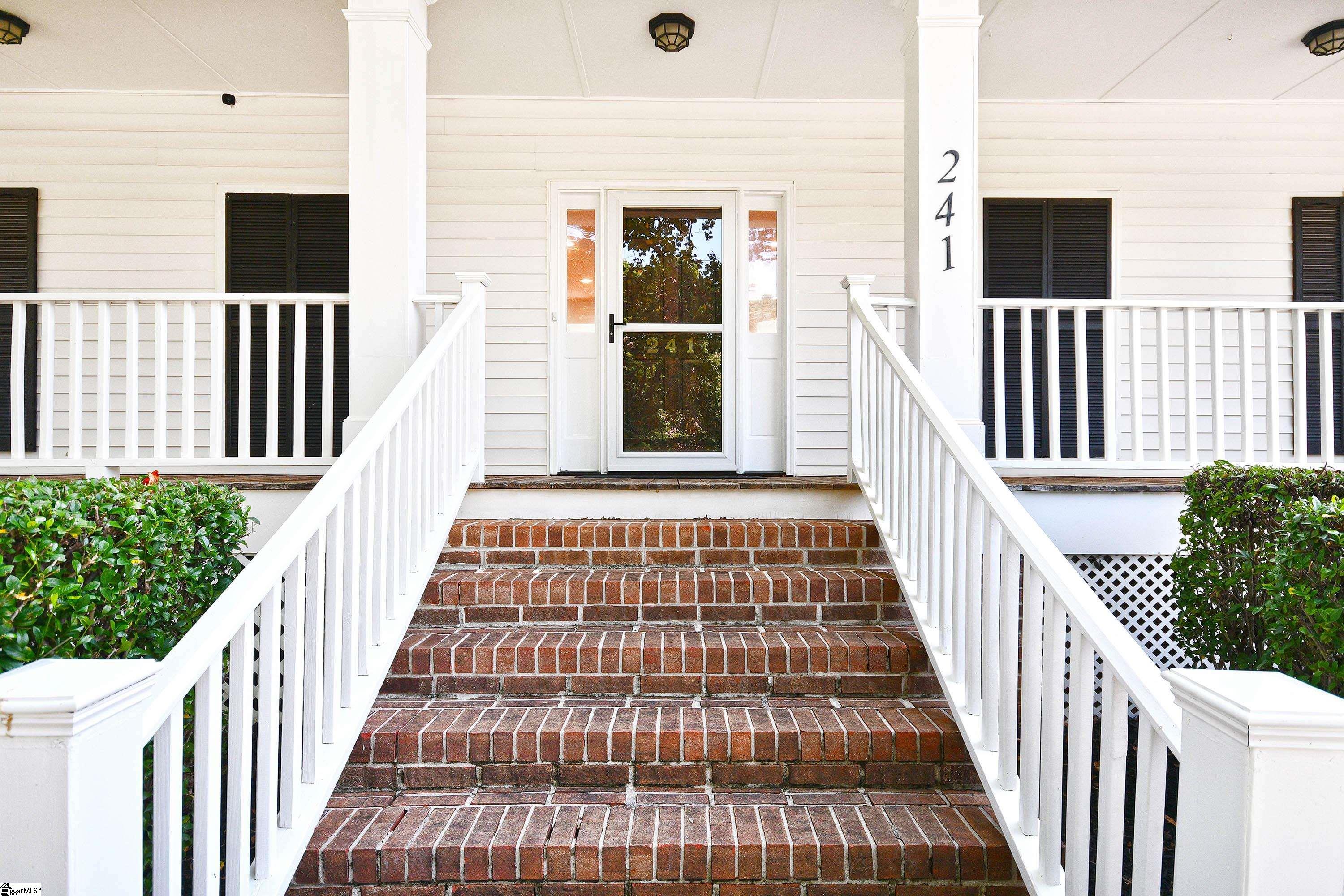 241 Hardwood Road
