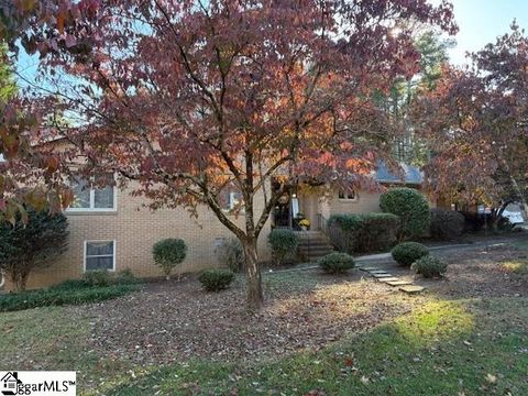 Photo of 205 Laurel Ridge Road, Anderson, SC 29621 (MLS # 1573696)