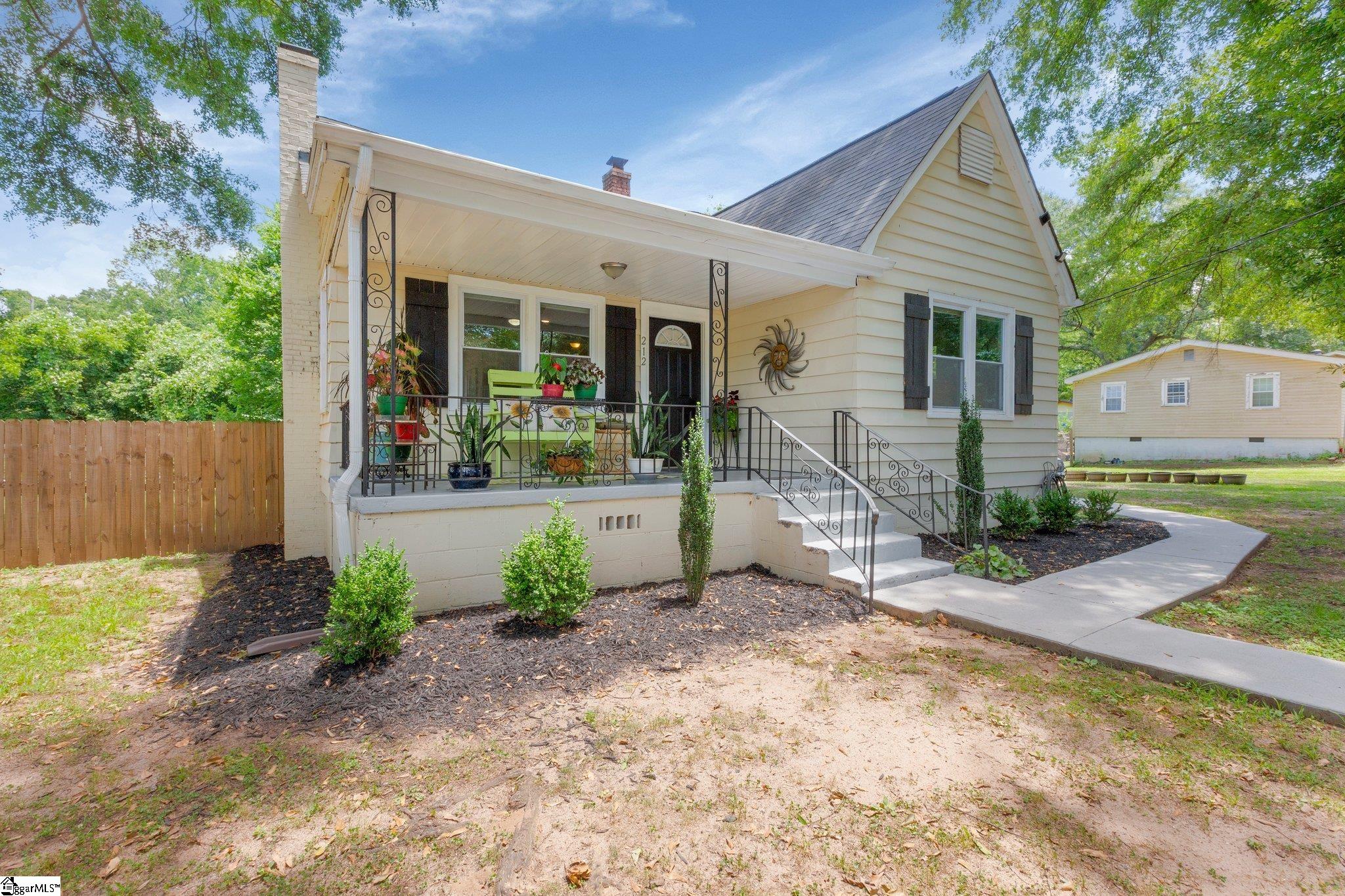212 Spruce Street