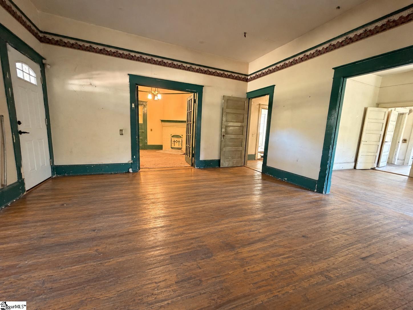 Real Estate Search 1 9102 Old Laurens Road